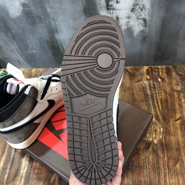 Travis Scott x Nike Air Jordan 1 Retro High OG ‘Mocha’ and White Sneaker For Women, Women's Shoes