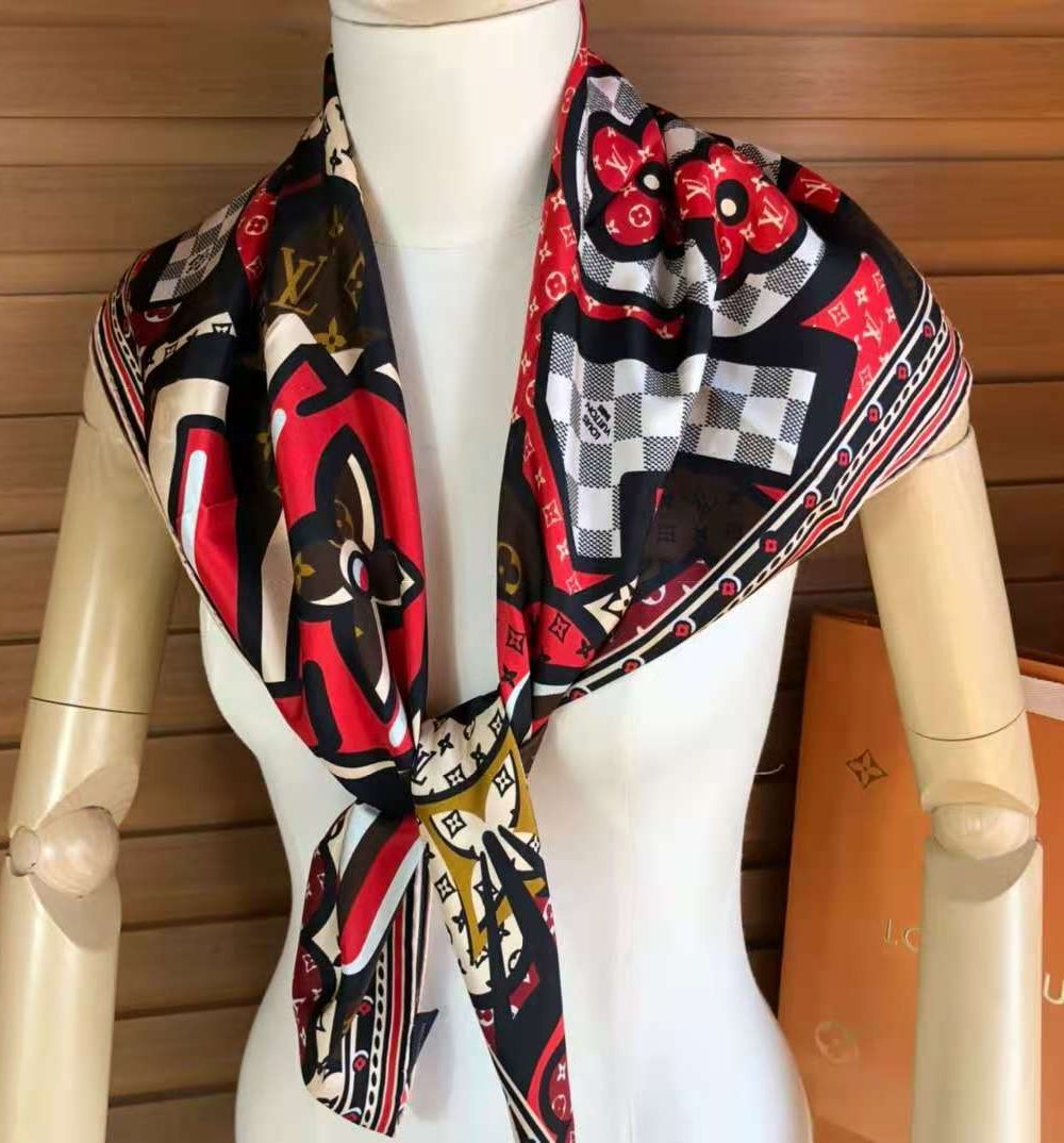 Ultimate 3D Square 90 Multicolor For Women