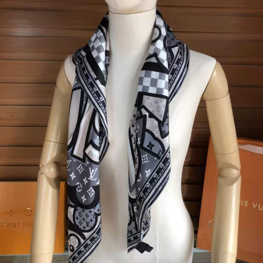 Ultimate 3D Square 90 White And Grey For Women - Image 2
