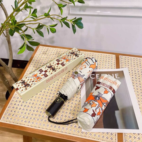 Umbrella With Logo Horse Beige