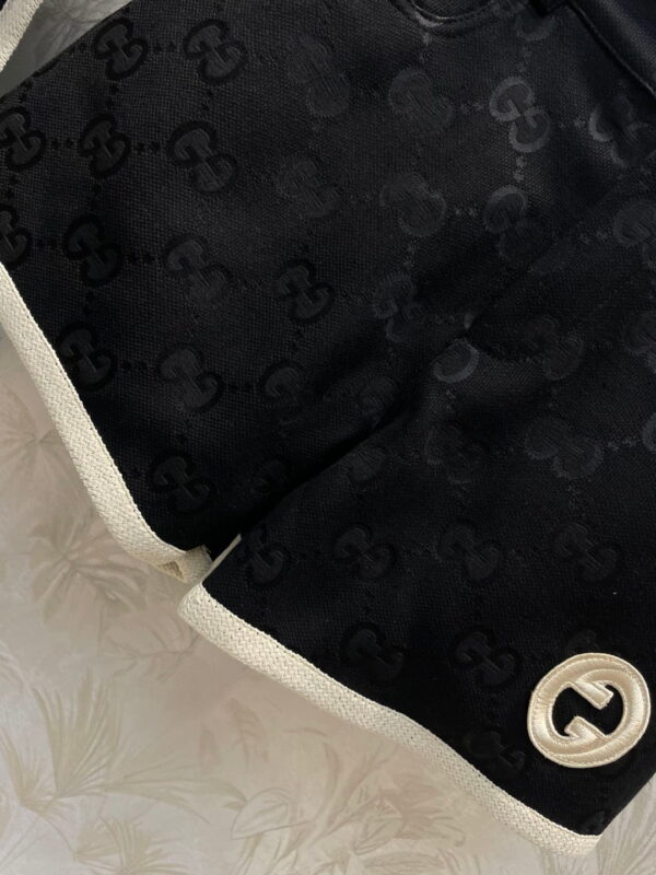 White Border Top And Shorts Black For Women