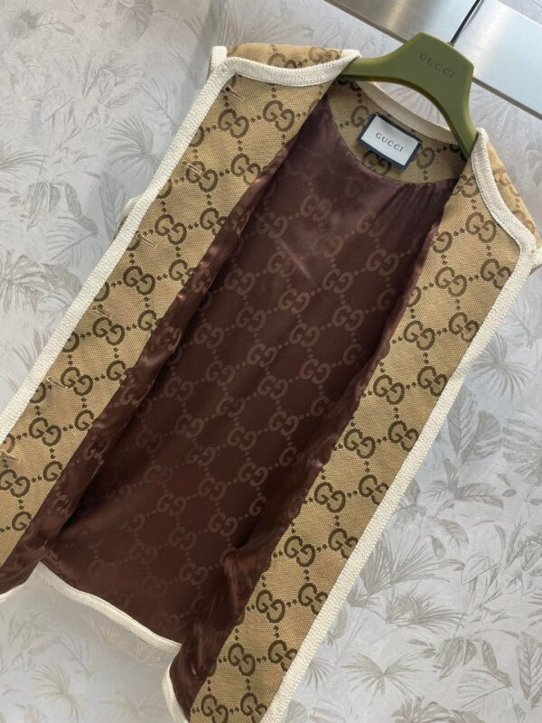 White Border Top And Shorts Brown For Women