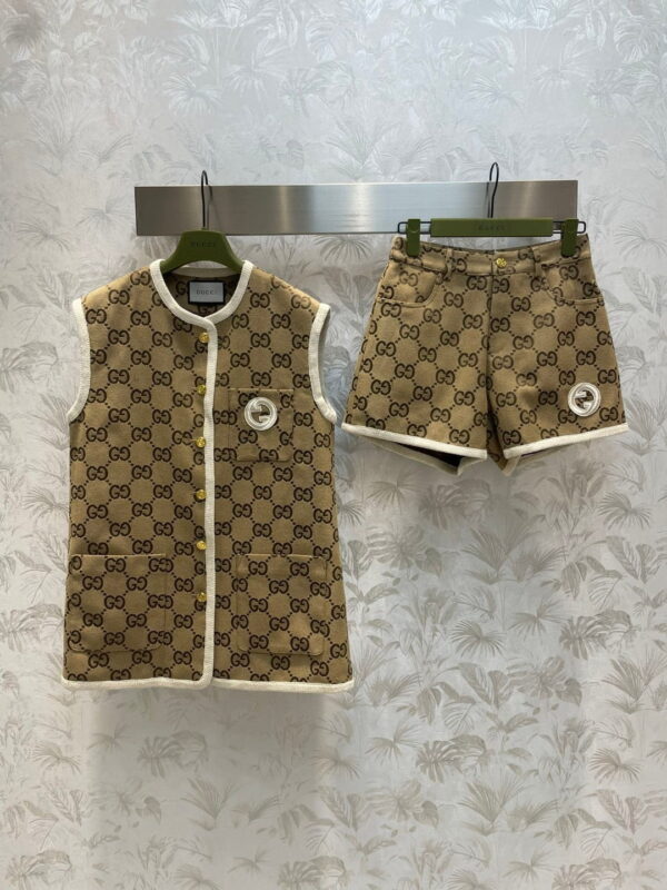 White Border Top And Shorts Brown For Women
