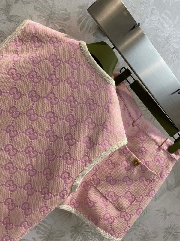 White Border Top And Shorts Pink For Women