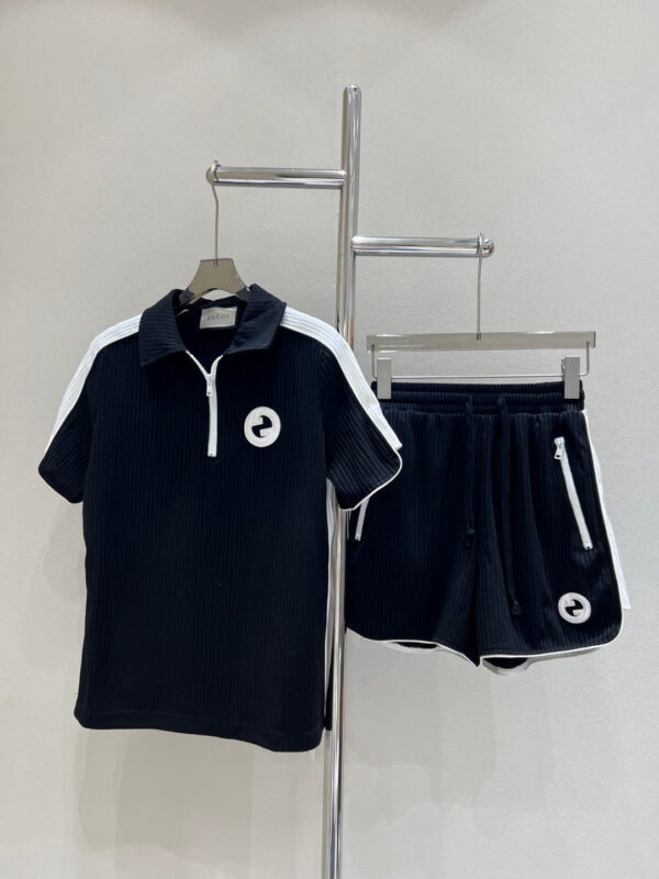 White Circle T-Shirt And Shorts Black For Women
