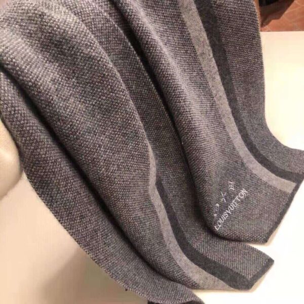 Woolen Scarf Grey For Women 