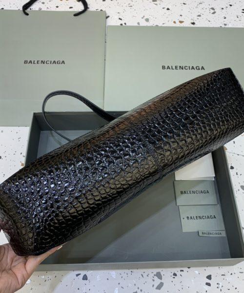 XX Embossed Large Shoulder Bag Black/White For Women 17.3 in/44 cm