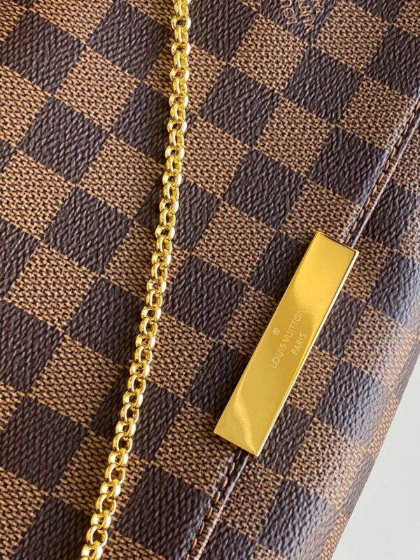 LC348 - Louis Vuitton Women's Fashion Bag
