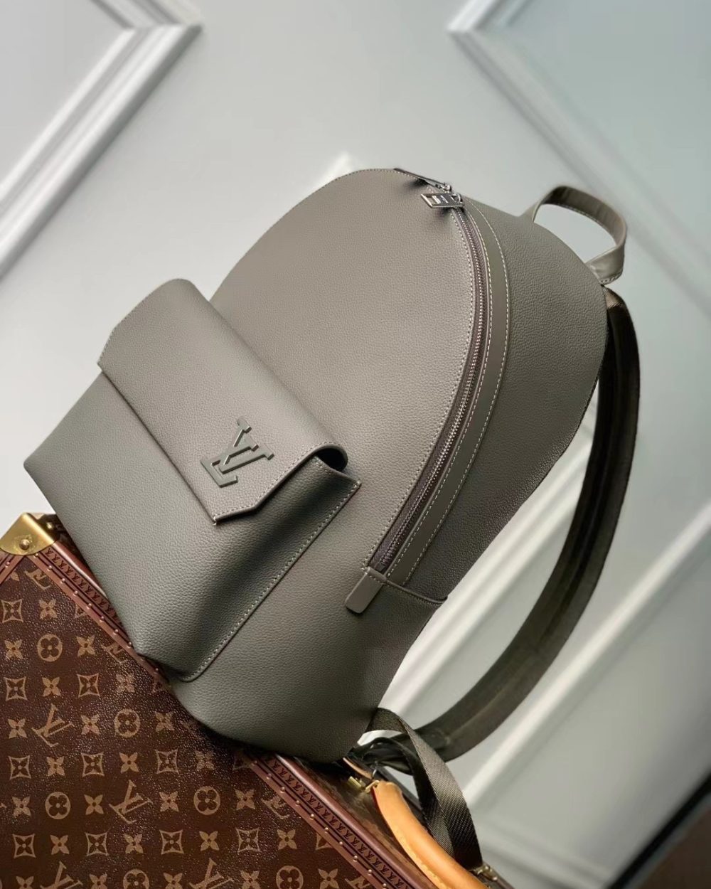 [REP 1:1] Louis Vuitton LV Takeoff Backpack Unique Bag For Women M21362 - 43cm