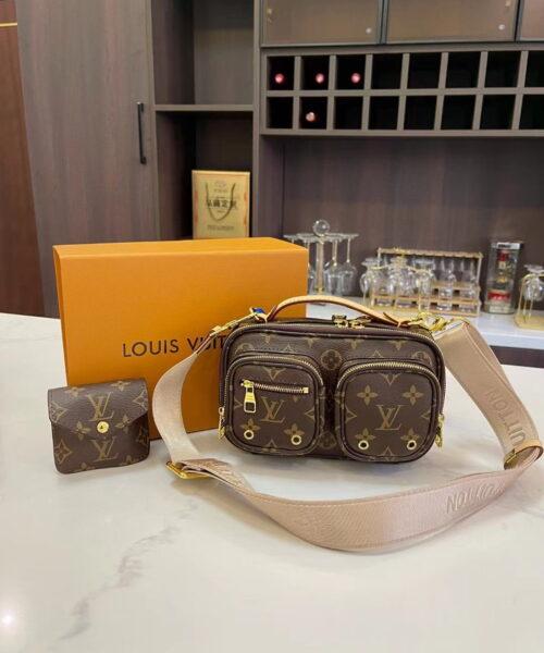 LC350 - Louis Vuitton Women's Fashion Bag