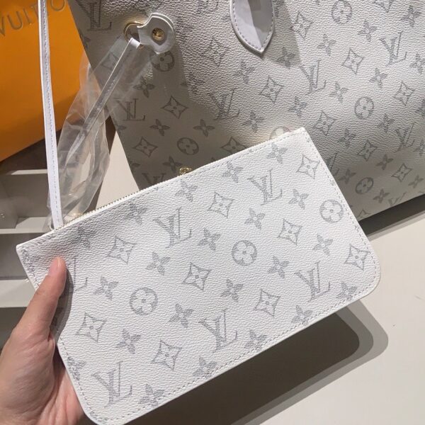 DBS-LC764 - Discounted Price For Set Louis Vuitton 3 Bags
