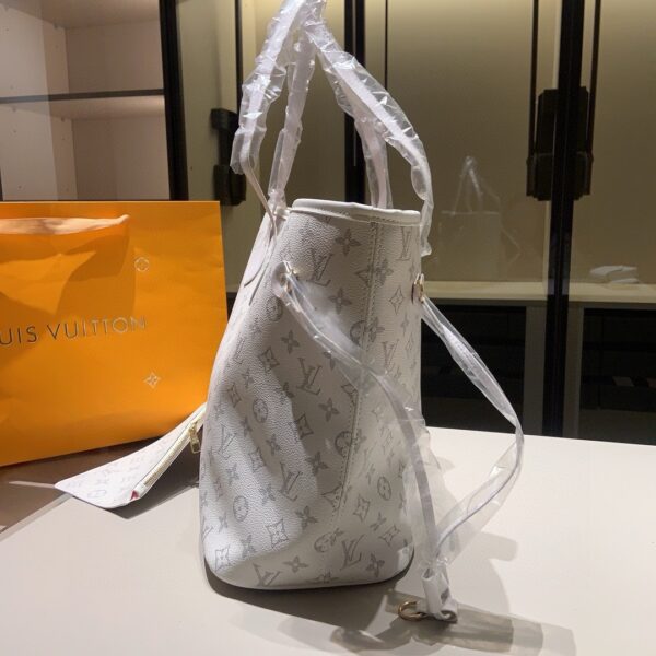 DBS-LC764 - Discounted Price For Set Louis Vuitton 3 Bags