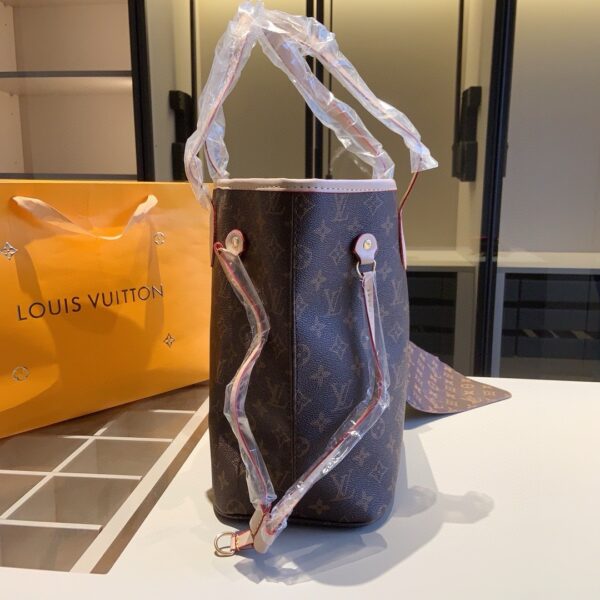 DBS-LC765 - Discounted Price For Set Louis Vuitton 3 Bags