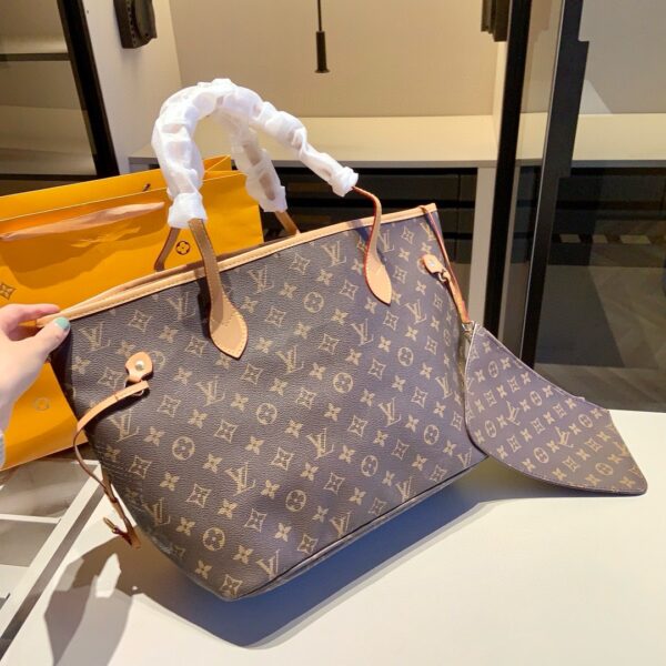 DBS-LC762 - Discounted Price For Set Louis Vuitton 3 Bags