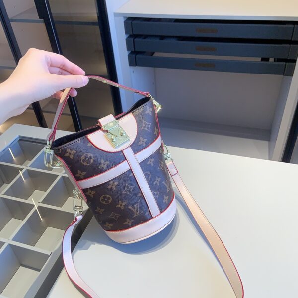 DBS-LC770 - Discounted Price For Set Louis Vuitton 3 Bags