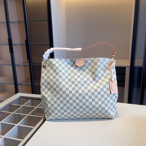 DBS-LC838 - Discounted Price For Set Louis Vuitton 3 Bags