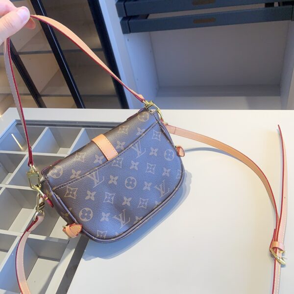 DBS-LC839 - Discounted Price For Set Louis Vuitton 3 Bags