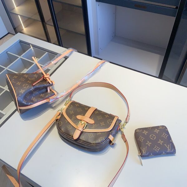 DBS-LC839 - Discounted Price For Set Louis Vuitton 3 Bags