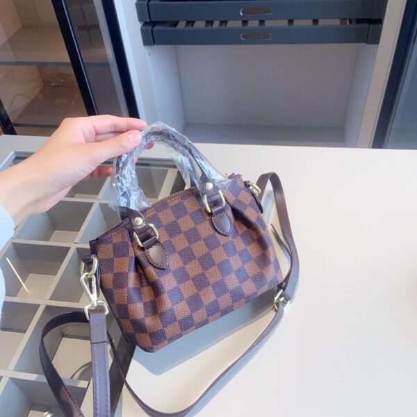 DBS-LC853 - Discounted Price For Set Louis Vuitton 3 Bags