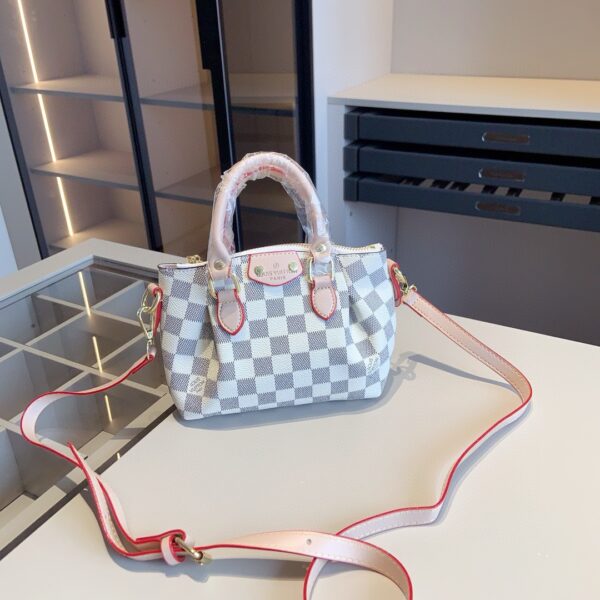 DBS-LC854 - Discounted Price For Set Louis Vuitton 3 Bags