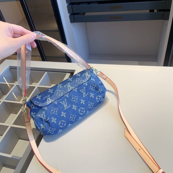 DBS-LC857 - Discounted Price For Set Louis Vuitton 3 Bags
