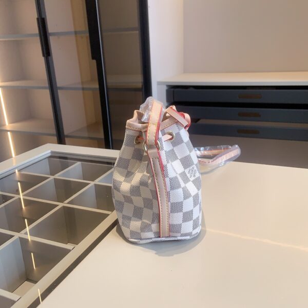 DBS-LC864 - Discounted Price For Set Louis Vuitton 3 Bags