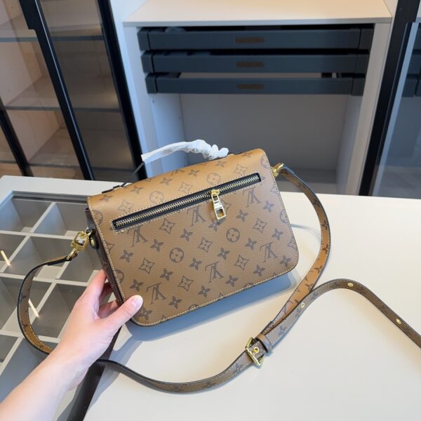 DBS-LC866 - Discounted Price For Set Louis Vuitton 3 Bags