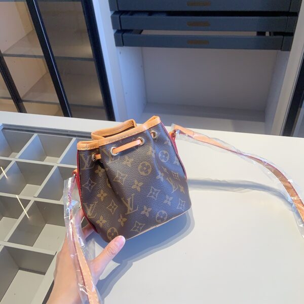 DBS-LC866 - Discounted Price For Set Louis Vuitton 3 Bags