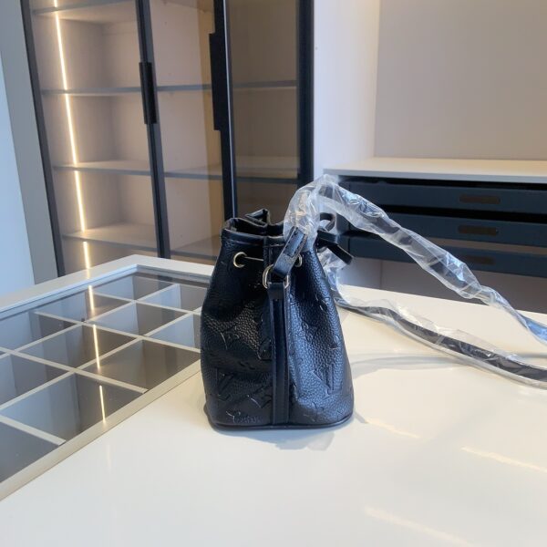 DBS-LC859 - Discounted Price For Set Louis Vuitton 3 Bags