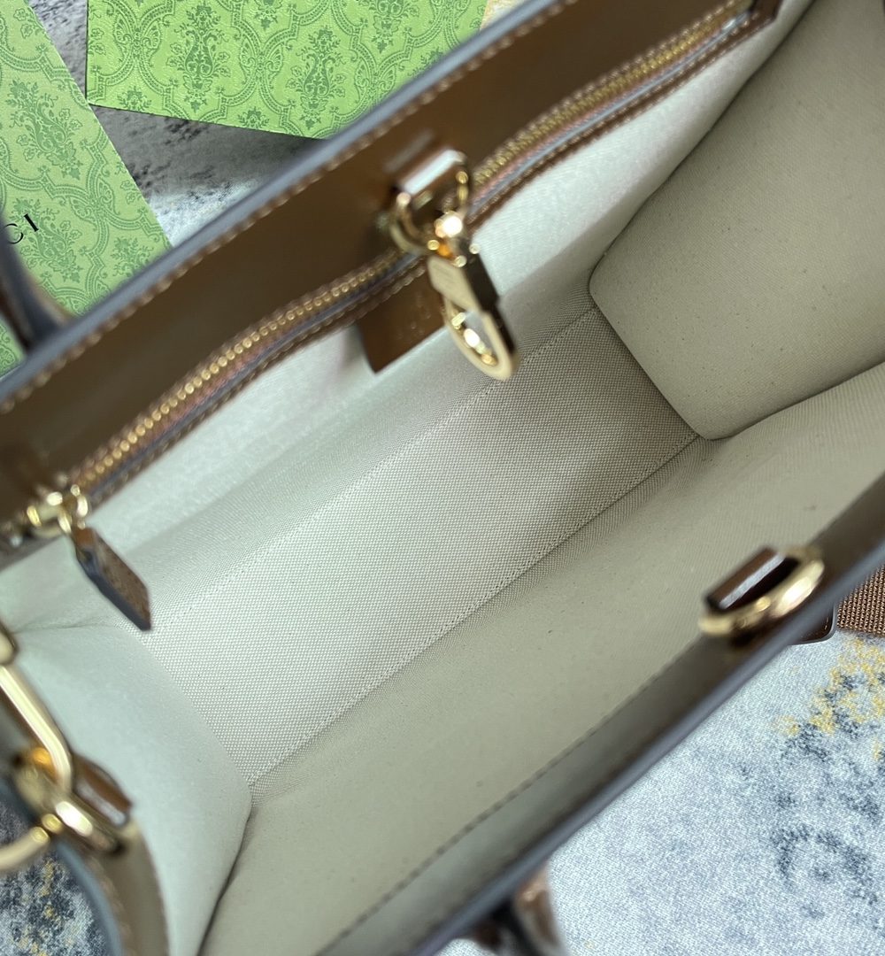 1:1 Replica GG SMALL TOTE WITH INTERLOCKING G P Beige and ebony GG Supreme canvas Exclusive For Women‎ 723308 92THG 8563