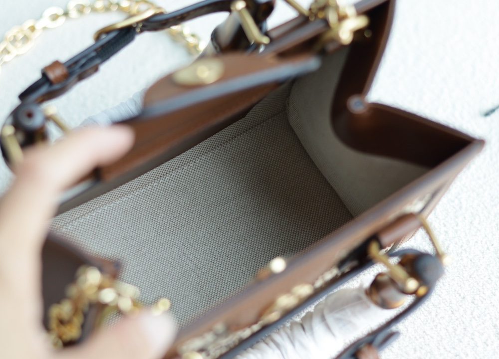 1:1 Replica GUCCI DIANA MINI TOTE BAG P Camel and ebony GG canvas with crystals Exclusive For Women 707449 21HRG 2687