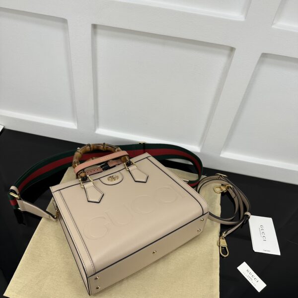 1:1 Replica GUCCI DIANA SMALL TOTE BAG P Beige leather Exclusive For Women ‎702721