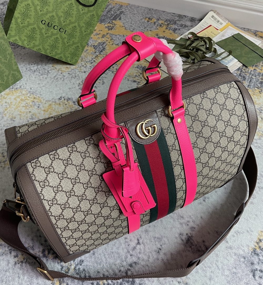 1:1 Replica GUCCI SAVOY MEDIUM DUFFLE BAG P Beige and ebony GG Supreme canvas Exclusive For Women 724642 FADHS 9755