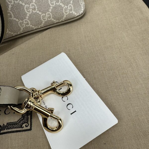1:1 Replica GUCCI SMALL TOP HANDLE BAG P grey Exclusive For Women 795249