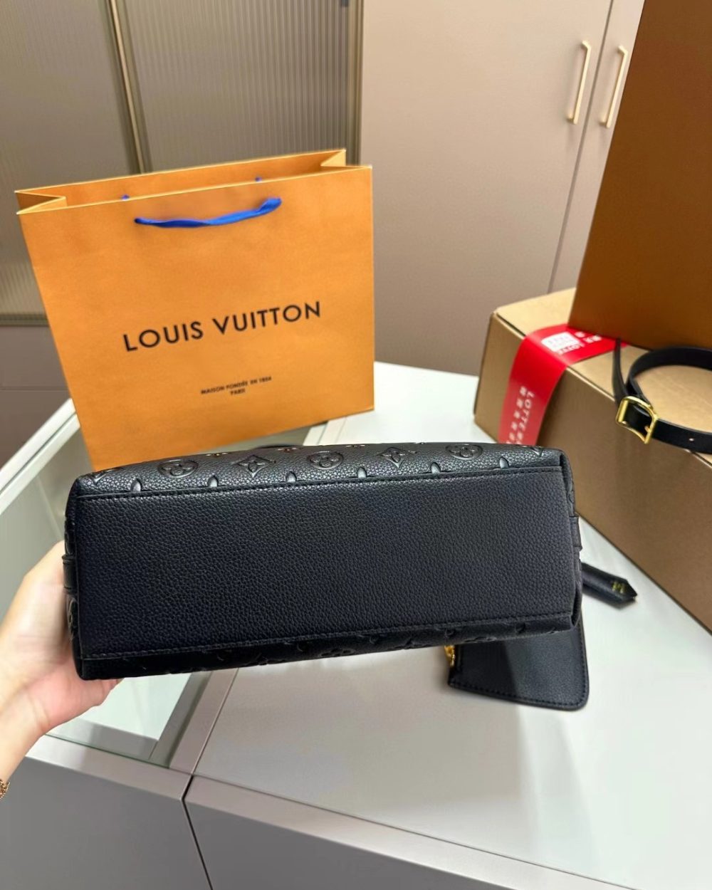 Louis Vuitton LV slouchy bag monogram empreinte Luxury bag for Women M46610