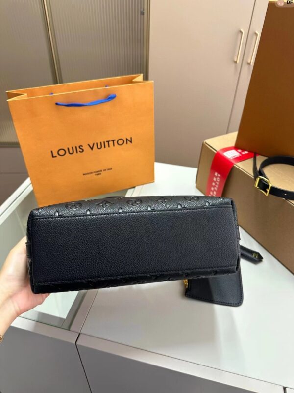 Louis Vuitton LV slouchy bag monogram empreinte Luxury bag for Women M46610
