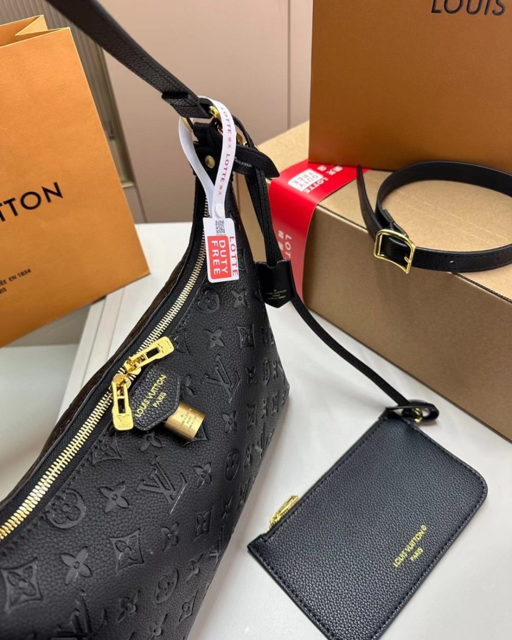 Louis Vuitton LV slouchy bag monogram empreinte Luxury bag for Women M46610