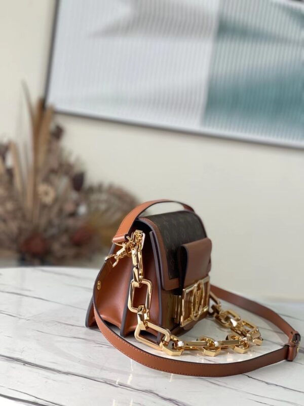 1:1 Replica Louis Vuitton Dauphine Mini Lock  Luxury Bag For Women M46537 - 25cm