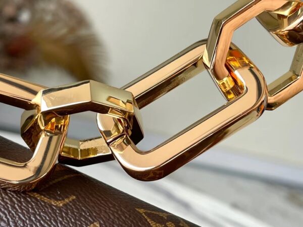 1:1 Replica Louis Vuitton Dauphine Mini Lock  Luxury Bag For Women M46537 - 25cm