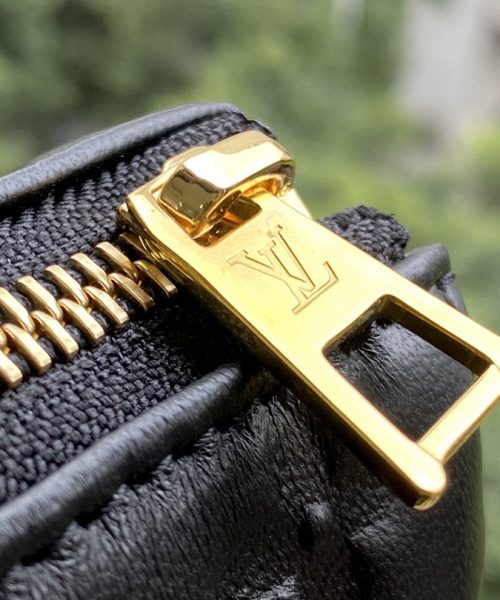 1:1 Replica Louis Vuitton Coussin PM Black M57790 Luxury Bag For Women -  26cm