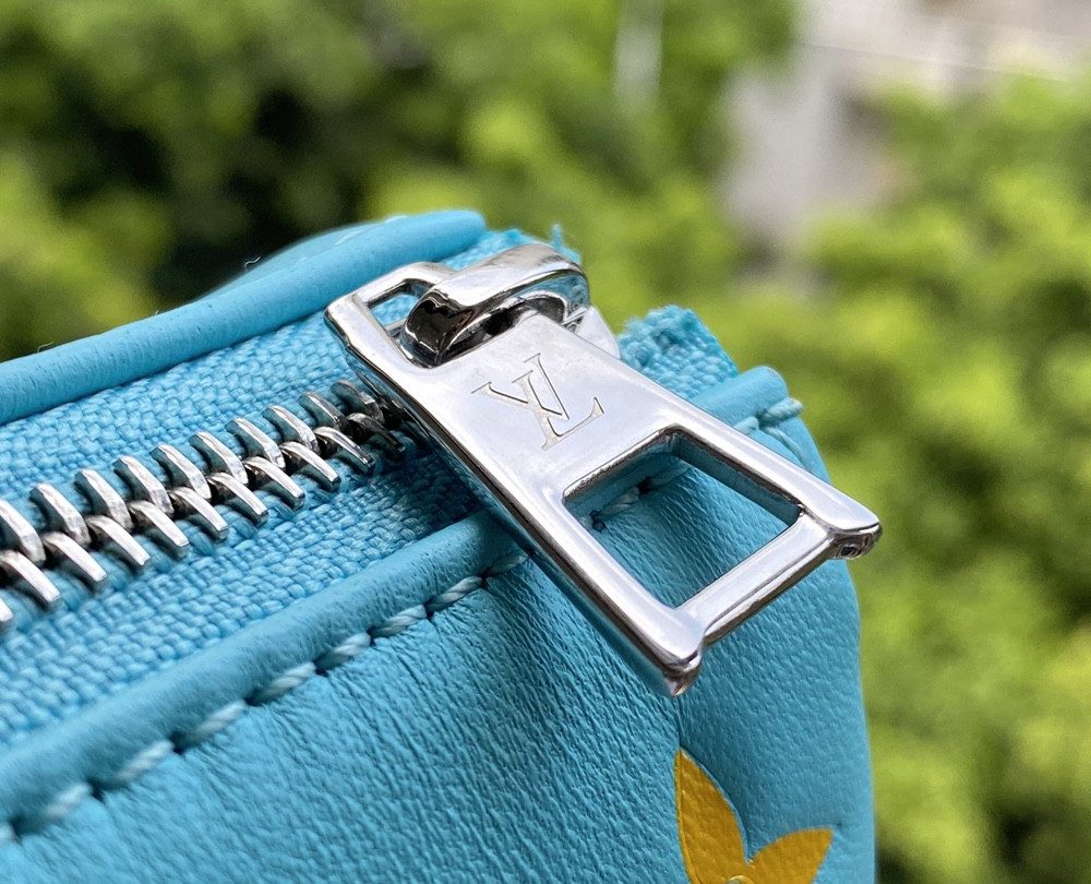 1:1 Replica Louis Vuitton Coussin PM Light Green Lake Blue M57791 Luxury Bag For Women -  26cm