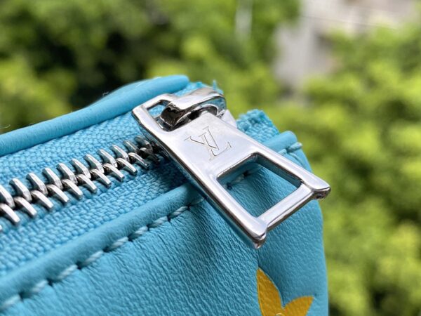 1:1 Replica Louis Vuitton Coussin PM Light Green Lake Blue M57791 Luxury Bag For Women -  26cm