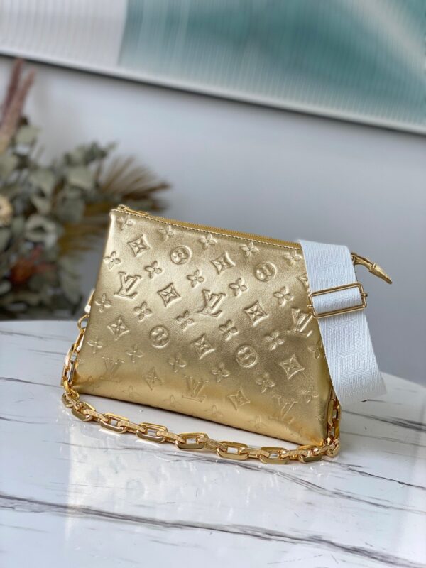 1:1 Replica Louis Vuitton Coussin PM gold M57790 Luxury Bag For Women -  26cm