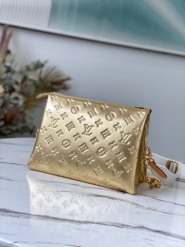 1:1 Replica Louis Vuitton Coussin PM gold M57790 Luxury Bag For Women -  26cm