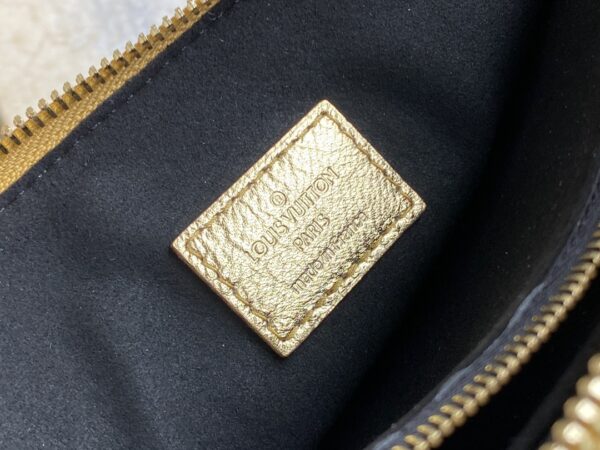 1:1 Replica Louis Vuitton Coussin PM gold M57790 Luxury Bag For Women -  26cm
