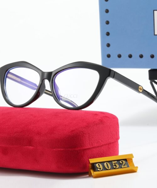 Gucci Square Frame Sunglasses