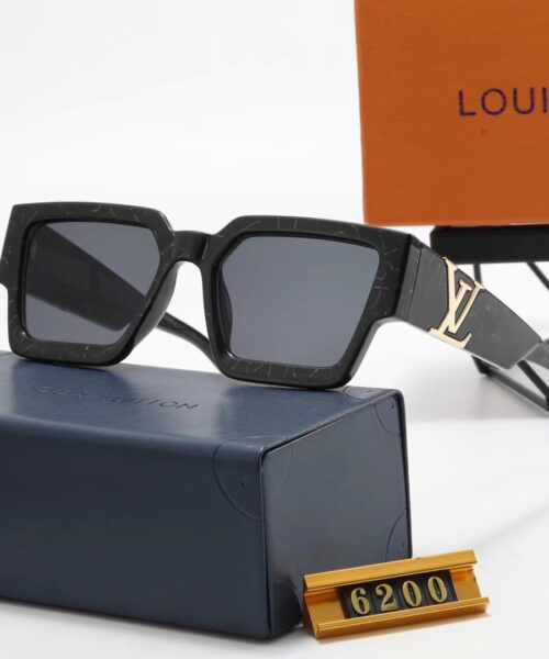 Louis Vuitton Travel Sunglasses