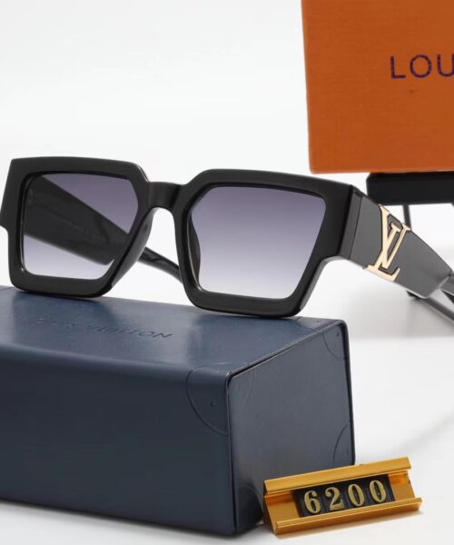 Louis Vuitton Travel Sunglasses