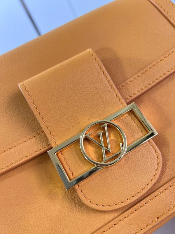 1:1 Replica Louis Vuitton LV Dauphine Soft MM H27 Luxury Bag For Women M25048 - 24cm