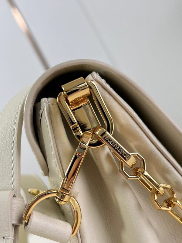 1:1 Replica Louis Vuitton LV Dauphine Soft MM H27 Luxury Bag For Women M25050 - 24cm